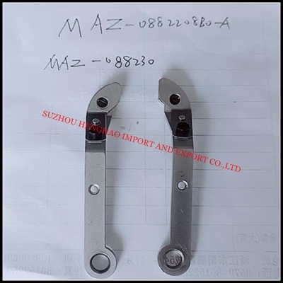 PARTI INDUSTRIALI DI MACHINE DI CUSTO DALLA CINA, Guida per il foro dell'ago, coltello di movimento, piede di raccolta con bottone grande codice HS:84529099