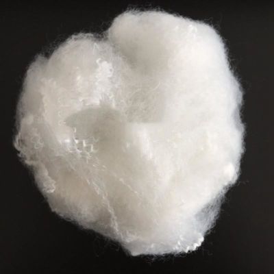 Peluche riciclata funzionale Toy Use di materia prima del poliestere della fibra di graffetta di poliestere 65mm